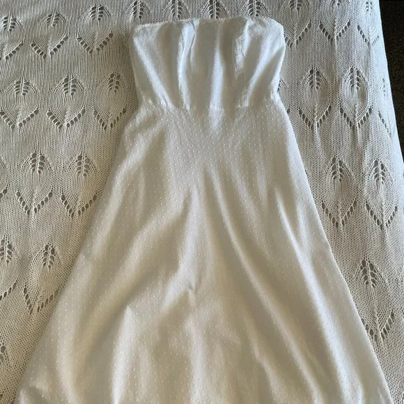 American Eagle Outfitters | Dresses | American Eagle White Strapless Dress  Size 4 | Poshmark